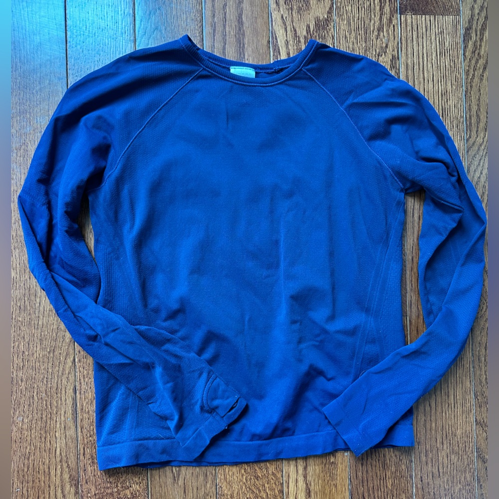 Athleta Navy Long Sleeve Tee